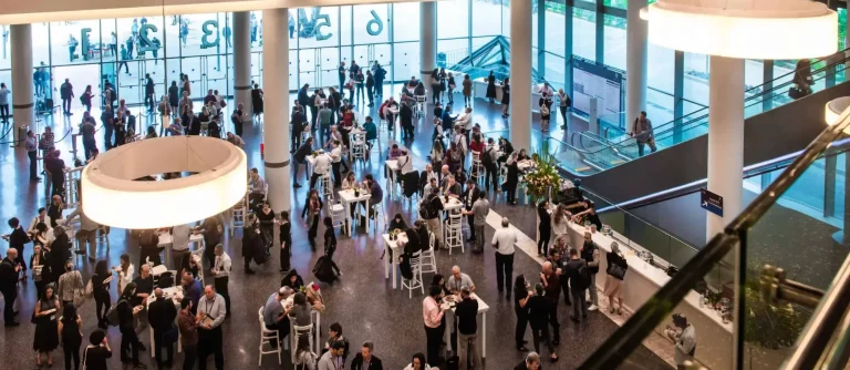 _גלריה-ביתן-2-לובי